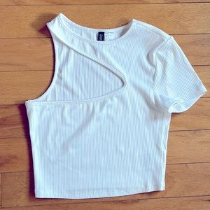 H&M white cut out top small
